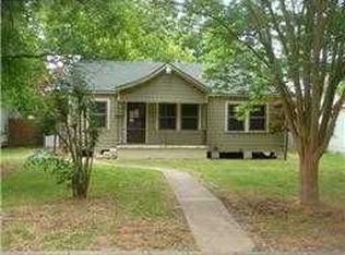 212 10th Ave N, Texas City, TX 77590
