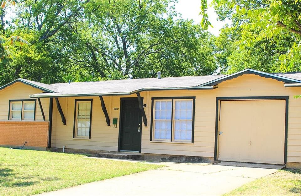 1st image of 3565 Half Moon Dr