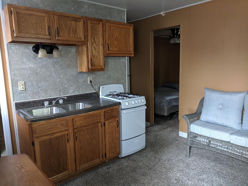2nd image of 4381 Dubay St APT 3