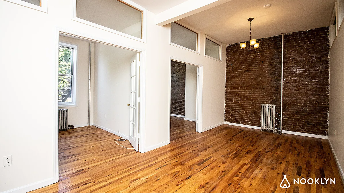 Building Photo - 38 Nostrand Ave #5