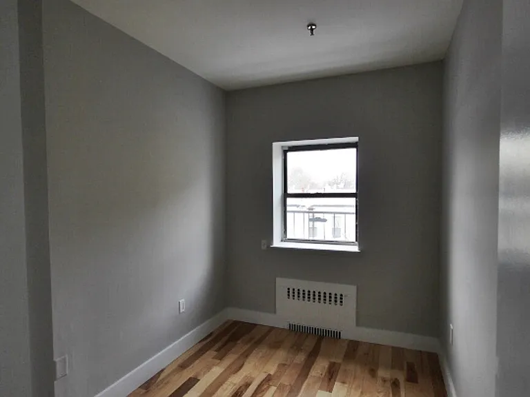 407 Chauncey St #3D — Photo 11