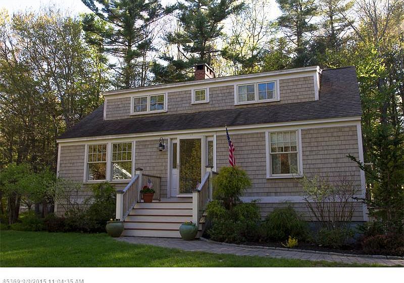 1st image of 17 Woodlawn Ave