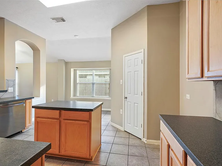 6903 Summer Bridge Ln — Photo 16