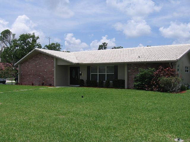 EXTERIOR FRONT