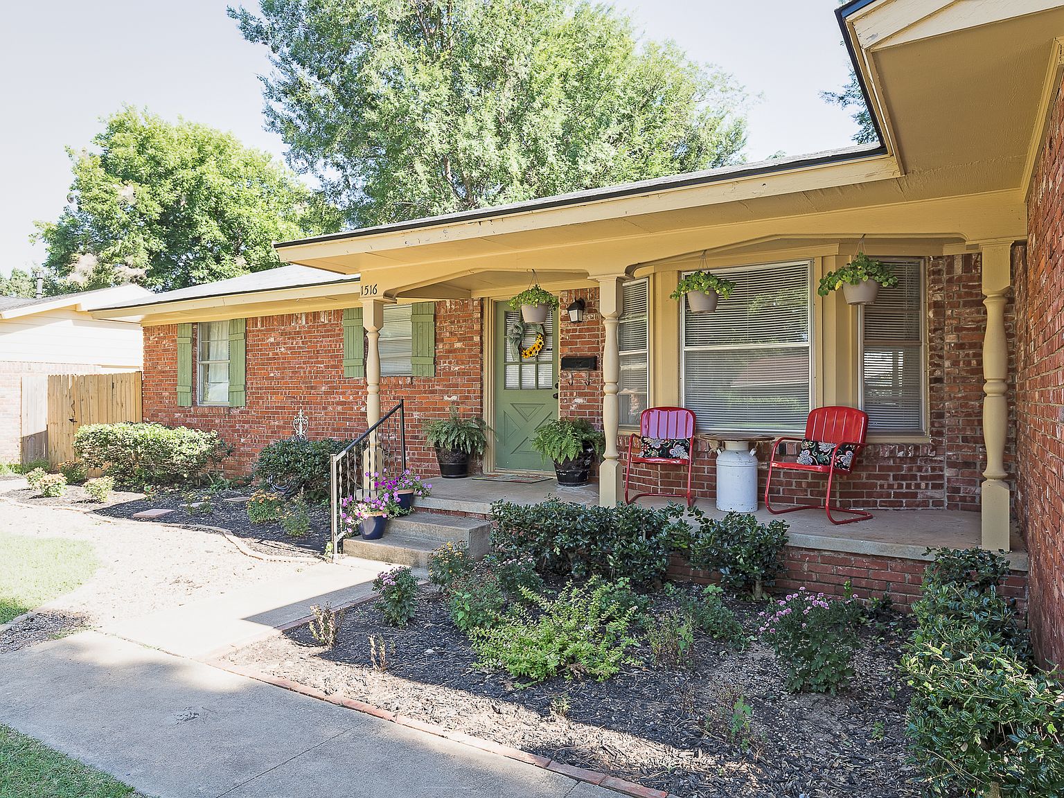 1516 Oakwood Dr Norman OK 73069 Zillow