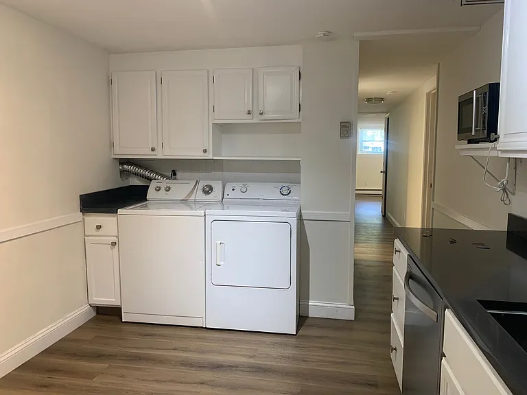 368 Main St #1 — Photo 2
