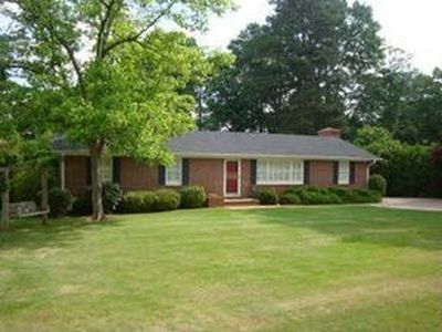 100 Poplar St, Barnesville, GA, 30204