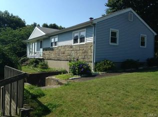 60 Meloy Rd, West Haven, CT 06516