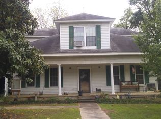 514 Clarksville St, Bogata, TX 75417