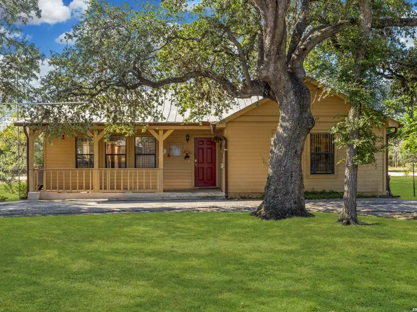 1129 BANDERA BLVD, Bandera, TX 78003