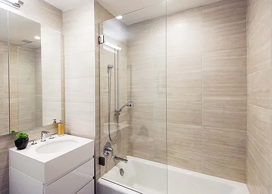 Rented by Luxury Apartments LIC | media 7