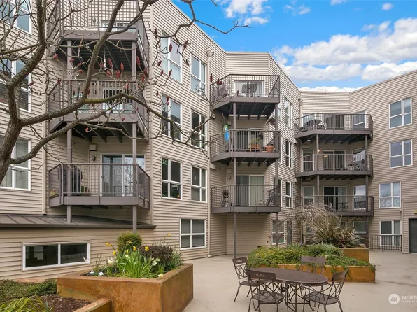 4020 Aurora Avenue N #304, Seattle, WA 98103