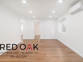 651 W 92nd St, Los Angeles, CA