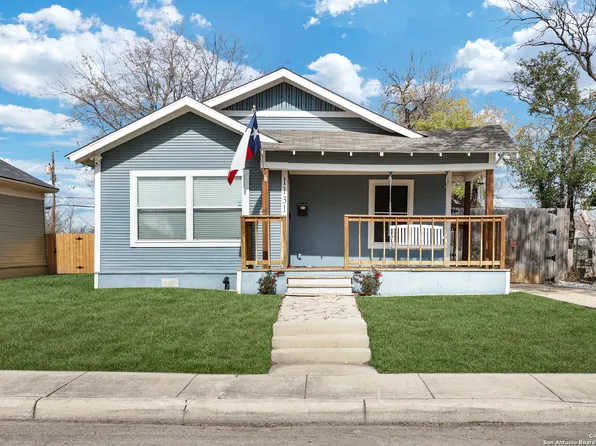 1131 W RIDGEWOOD CT, San Antonio, TX 78201