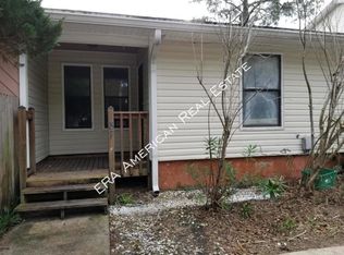 87 Harris Rd NE, Fort Walton Beach, FL 32547