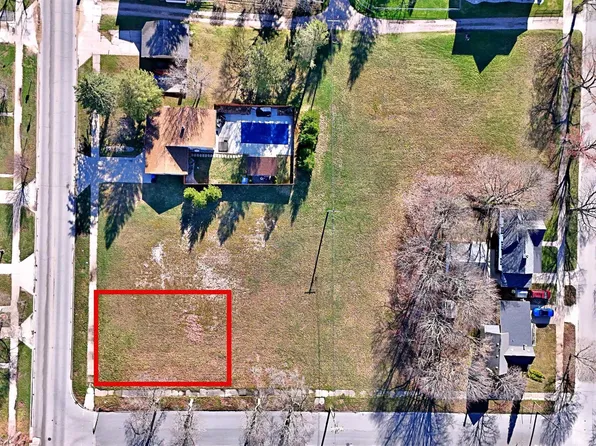 E Division St, Cadillac, MI 49601