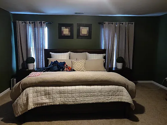3 bed, 2.5 bath, 1752 sqft, $2,250 — Photo 2