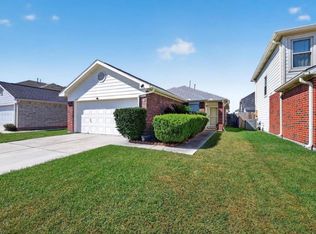 11719 Fossil Rock Ln, Houston, TX 77034