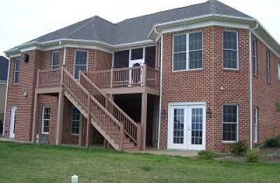 2nd image of 1821 Manor Dr