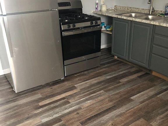 4th image of 599 Shelby Ave