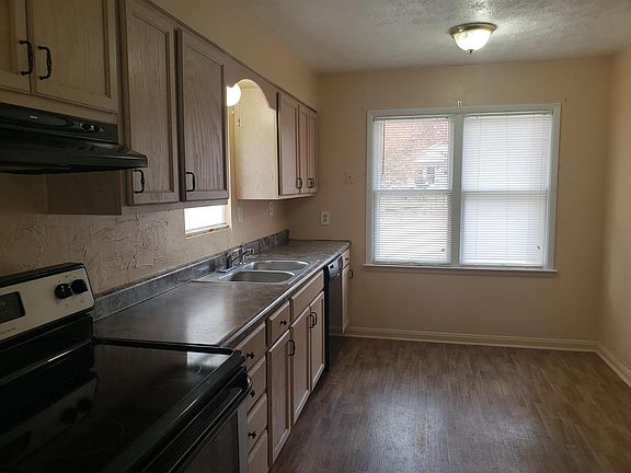 5th image of 1514 Conwell St Lot 25