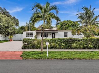 41 Miami Gardens Road, West Park, FL 33023