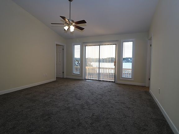 3rd image of 203 McKee Dr