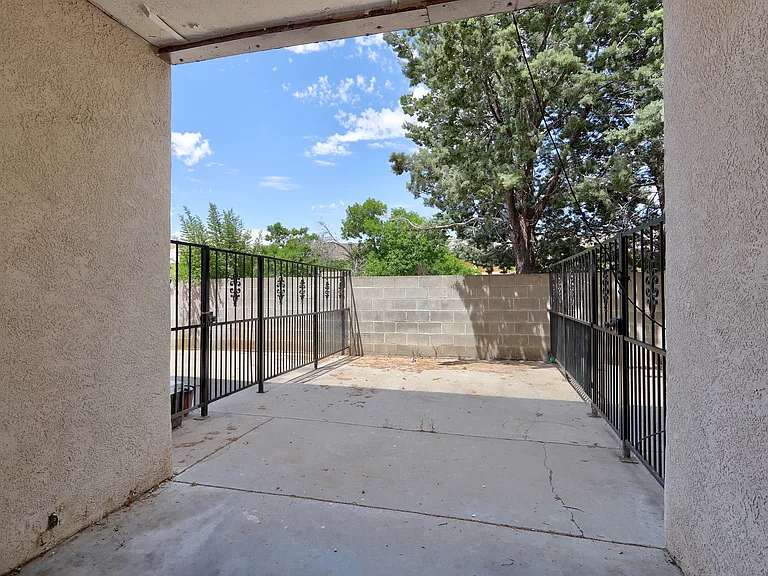 195 Monte Alto Pl NE #B — Photo 15