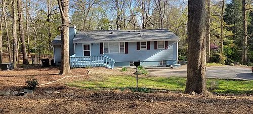 223 Severin St Photo 1