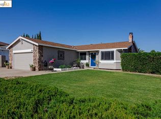 4895 Claret Ct, Oakley, CA 94561