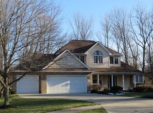 1252 Ashwood Ct, Lancaster, OH 43130