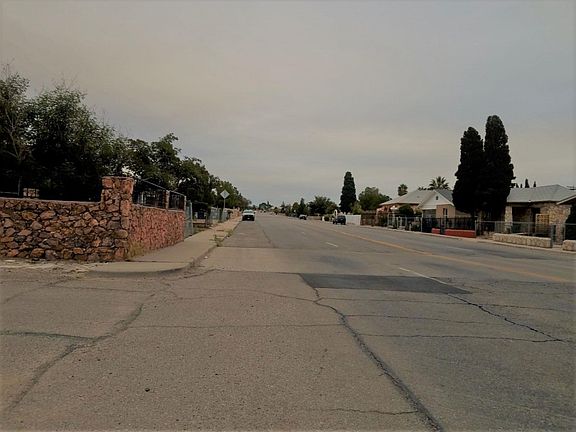 5th image of 3835 Trowbridge Dr