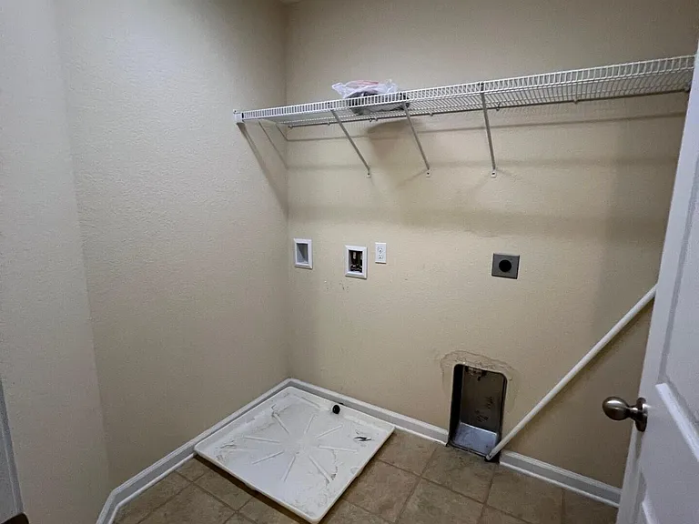 227 Sand Oak Blvd — Photo 14