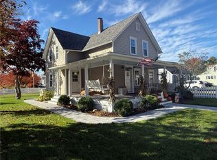 352 Church Ave, Warwick, RI 02889