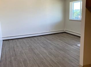 1802 E La Salle St APT 9, Colorado Springs, CO 80909