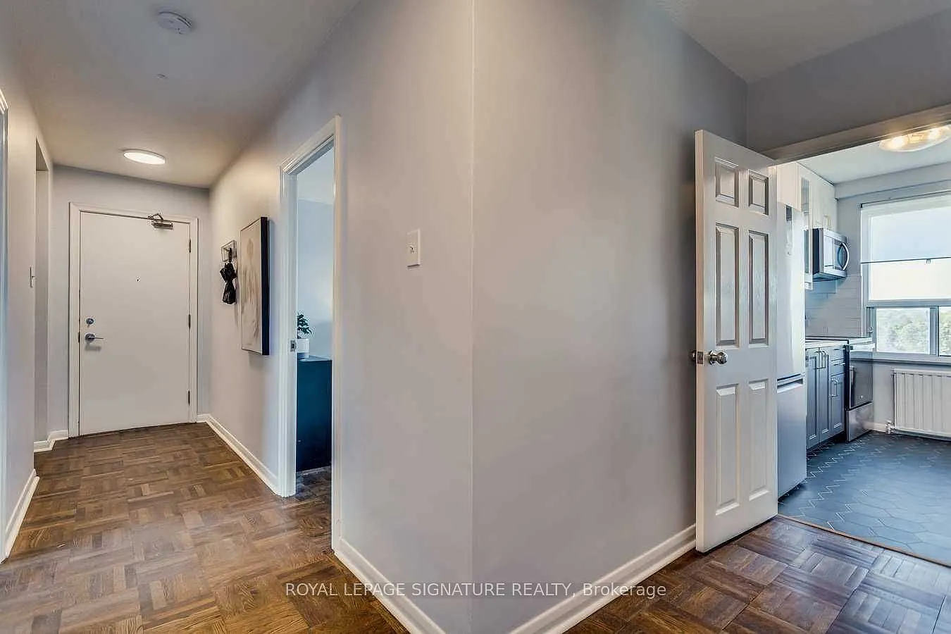 Vincent Court — Photo 4