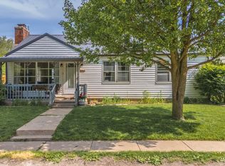 306 E 5th St, Gridley, IL 61744