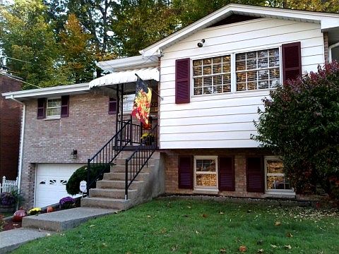 Front view of home.