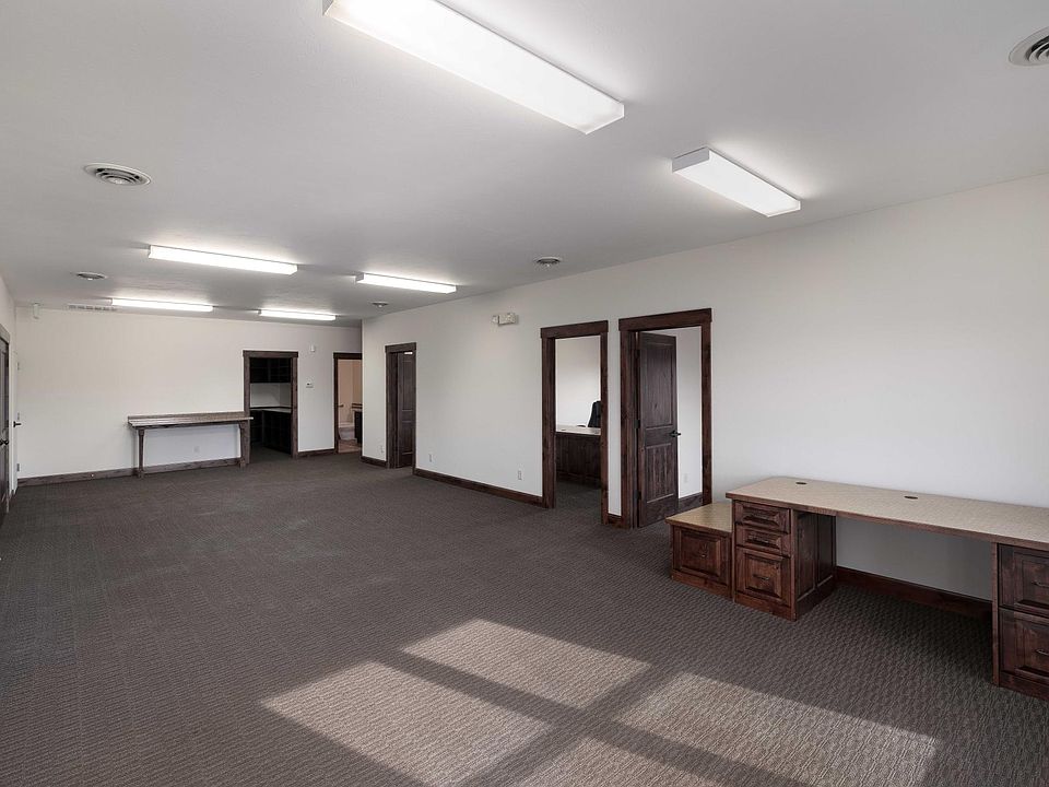 1st image of 379 Briar Pl #1