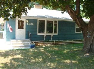 5833 W Broadway Ave, Crystal, MN 55428