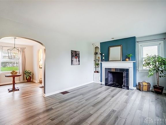 3rd image of 67 Martha Ave