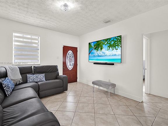 4th image of 10428 NW 28th Ave