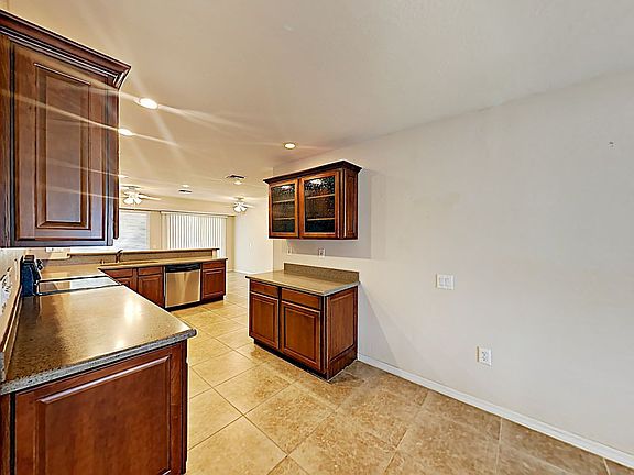 5th image of 11662 N Rio Vista Dr
