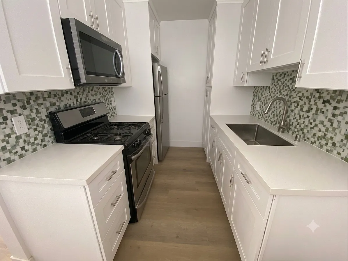 2 bed, 850 sqft, $2,895 — Photo 4