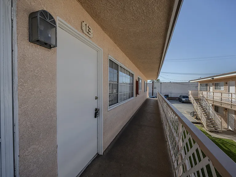 24663 Pennsylvania Ave #13 — Photo 6