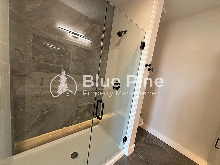 477 Easy St #1 — Photo 8