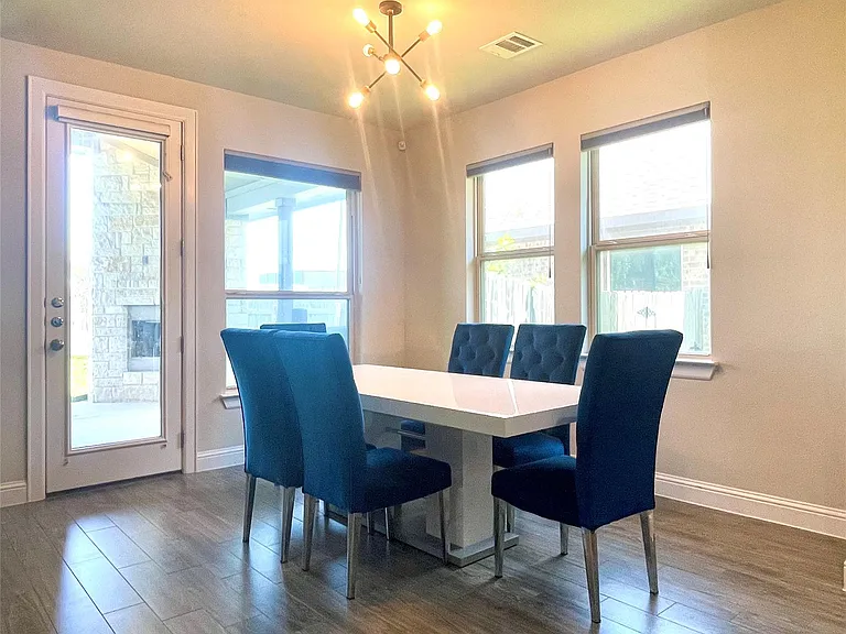 6829 Brindisi Pl — Photo 16