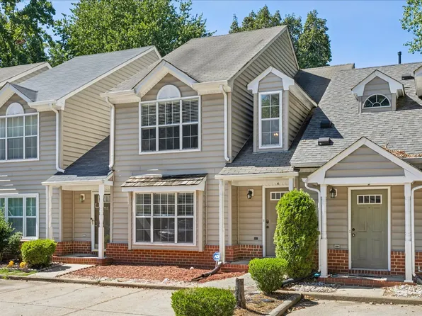 4 Madrone Pl, Hampton, VA 23666