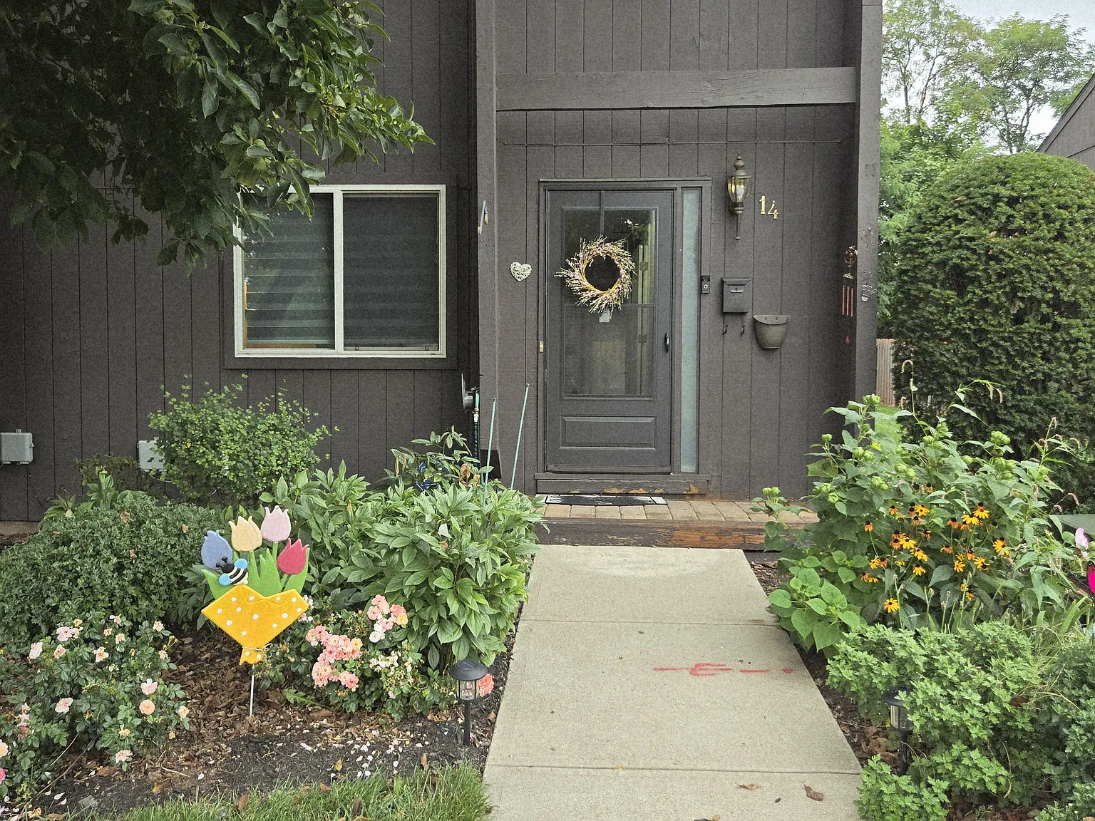 2 bed, 2.5 bath, 1440 sqft, $3,200 — Photo 1