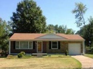 1010 Oran Dr, Saint Louis, MO